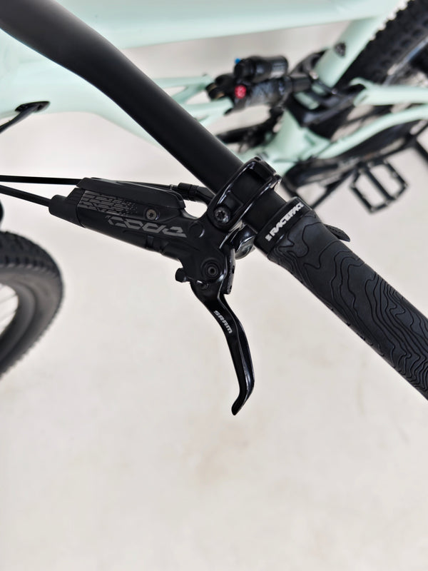 Specialized Status 160/ X-LARGE (S5) / RRP: £2,900.00 / Very Good Condition