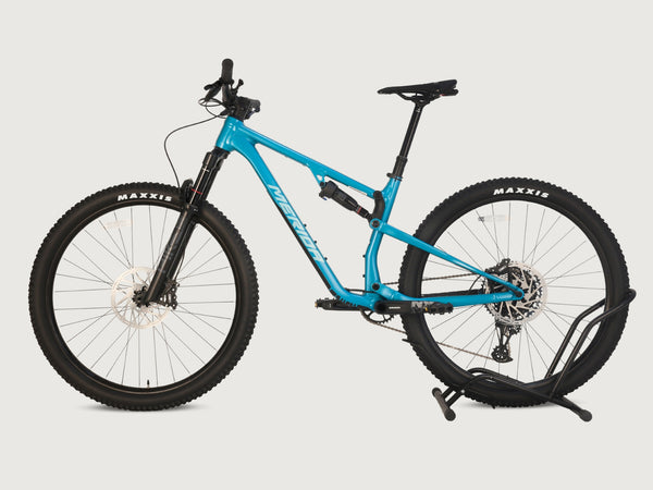 Merida One-Twenty 700 29 2023 / MEDIUM / RRP: £3,100.00 / Like NEW!