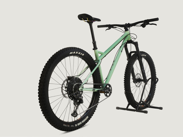 Orange P7 27.5 S 2023/ MEDIUM/ 27.5”/ RRP: £2,600.00 / Excellent Condition