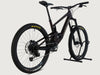 Santa Cruz Nomad 5 C R 27.5 2022 / LARGE / Carbon / Excellent Condition