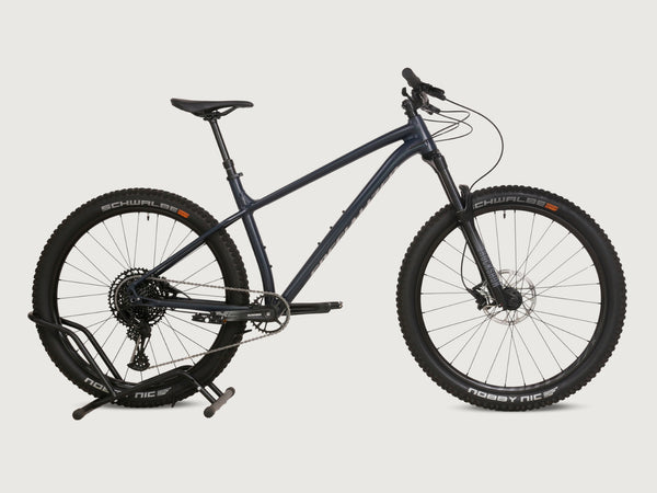 Specialized Fuse Sport 27.5 2023 / LARGE / RRP: £1,600.00 / Excellent Condition
