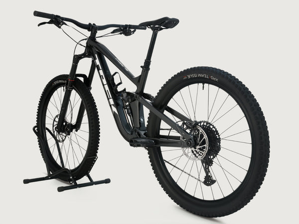 Trek Slash 8 Gen 5 2022 / MEDIUM / RRP: £3,700.00 / Excellent Condition!