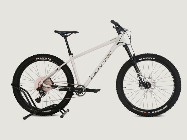 Whyte 905 V4 2022 Mountain Bike / MEDIUM / RRP: £2,099.00 / Very Good Condition!