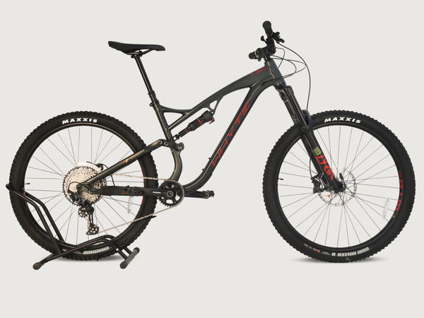 Whyte T-160 S V1/ LARGE / Dropper / RRP: £2,800.00 when new / Very Good Condition