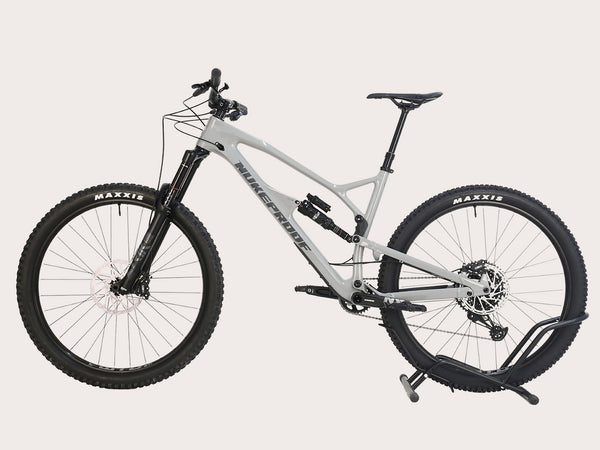 Nukeproof Mega 290 CARBON / XL/ RRP: £5,499.00 / Never Used!