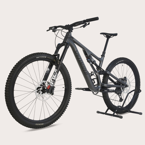 Specialized Stumpjumper EVO Comp Alloy 29 2024 in Very Good Condition for sale, RRP: £3,200.00, showcasing stunning frame design.