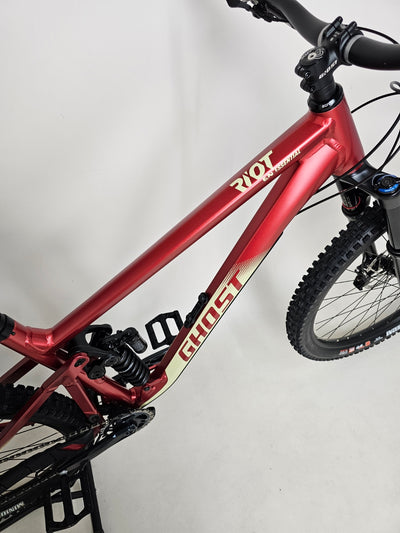 Ghost Riot EN 170 Essential 2024 / LARGE / RRP: £3,150.00 / Like NEW! / Used TWICE!