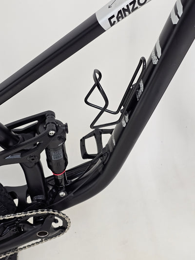 Voodoo CANZO 2025 FS / MEDIUM /Dropper/ Like New!