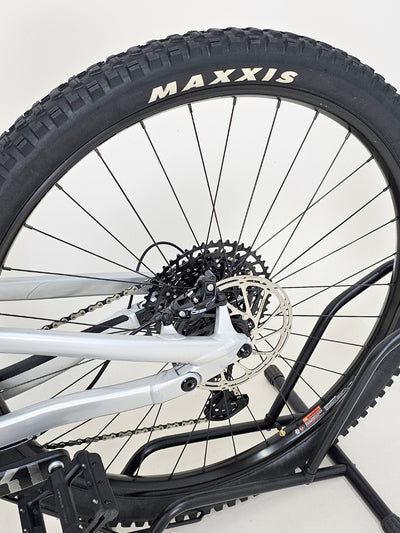 Cannondale Habit Waves 2023 / MEDIUM / RRP: £2,950.00 / Very Good Condition!