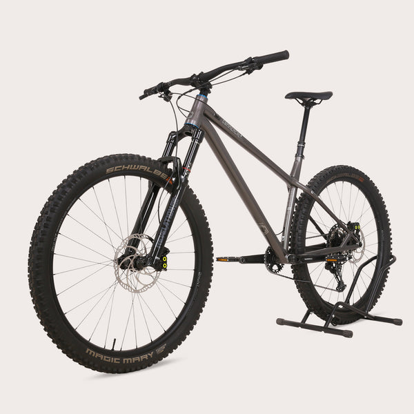 Commencal META HT AM 2023 / Custom-Built / Large / Very Good Condition
