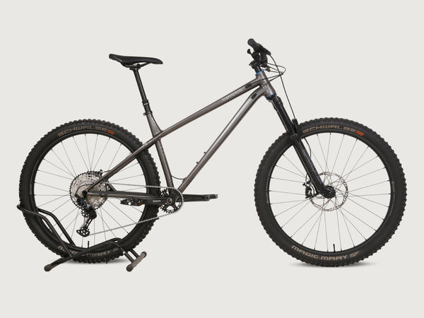 Commencal META HT AM 2023 / Custom-Built / Large / Very Good Condition