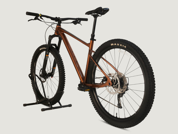 Giant Fathom 2 29 2023 / LARGE / RRP: £1,399.00 / Very Good Condition