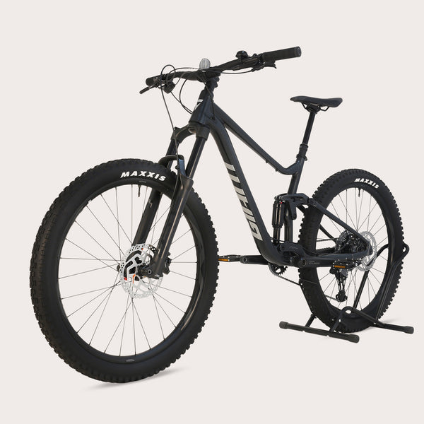 Giant Stance 2024 / MEDIUM / RRP: £1,999.00 / Excellent Condition!