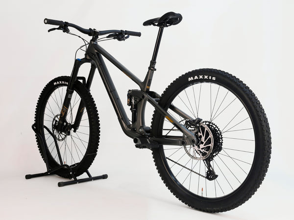 Transition Sentinel Alloy NX 2023 / LARGE / RRP: £4,200.00 / Like NEW!