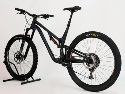 Saracen Ariel 30 (Elite) 2024 / Xl / FOX36 / RRP: £3,999.99 / Very Good Condition