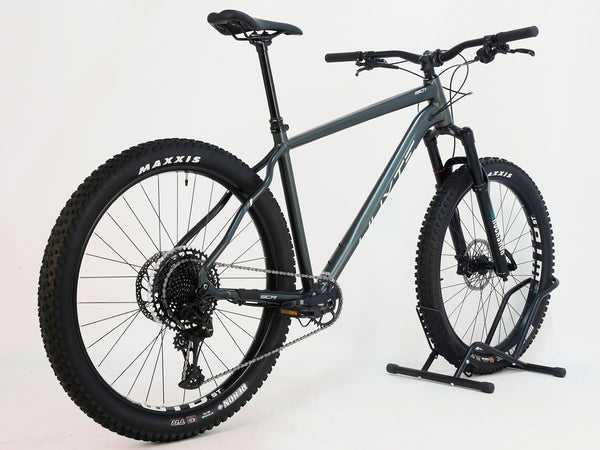 Overview of the Whyte 901 V4 2022 Mountain Bike with good visibility of its green colour and robust build.