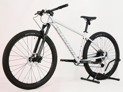 Specialized Rockhopper EXPERT 2023 / LARGE / Very Good Condition