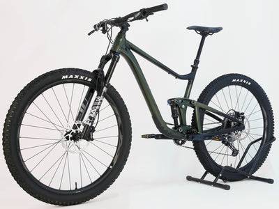 Giant Trance 29 1 2023 / LARGE / RRP: £3,599.00 / Very Good condition