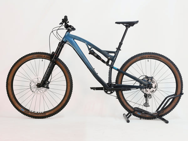 Image displaying the rear Shimano SLX brakes and dropper seatpost on the 2023 Boardman MTR 9.0 / LARGE / LYRIK / Very Good Condition! / Our Price: £1390.00! / RRP £2,225.00.