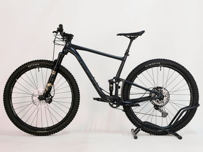 Giant Anthem 29 2 / LARGE / RRP: £2,499.00 / Excellent Condition