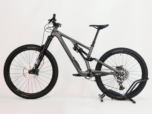 Specialized Stumpjumper EVO Comp Alloy 29/27.5 MULLET / MEDIUM S3 / Very Good Condition - View showing the SRAM NX Eagle 12-speed shifters and hydraulic brakes.