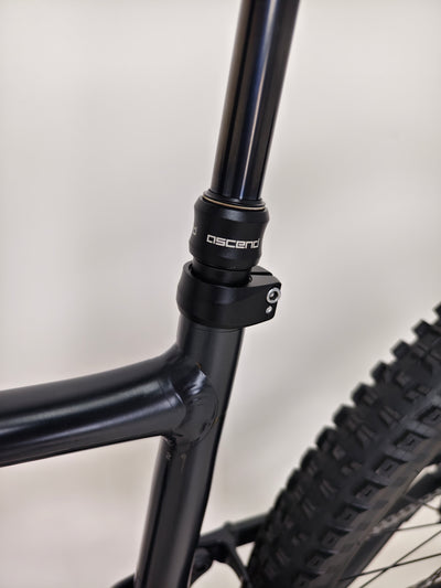 Giant Anthem 29 2 / LARGE / RRP: £2,499.00 / Excellent Condition
