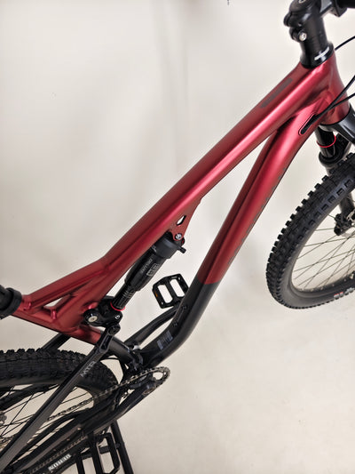 2025 Boardman MTR 8.9 / LARGE / RRP: £1,900.00 / Used Once!