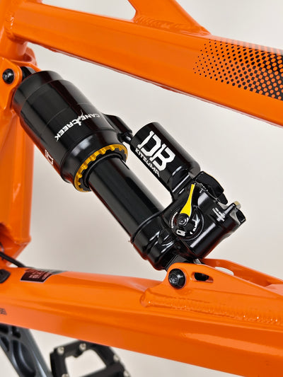 Orange ALPINE 6 RS 2022/ LARGE / ZEB + Cane Creek / RRP: £5,700.00 / Excellent Condition!