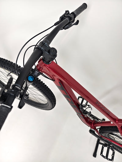 2024 Trek ROSCOE 9 Bike / MEDIMUM / RRP: £1,675.00/ Very Good Condition