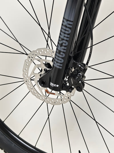 Trek X-Caliber 8 2023 Mountain Bike / MEDIUM / RRP: £1,390.00 / LIKE NEW!