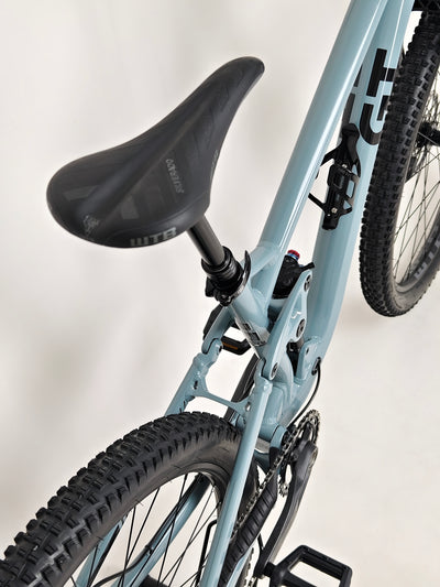 GT Sensor Sport Alloy 2024/ MEDIUM / RRP: £2,200.00 / Very Good Condition