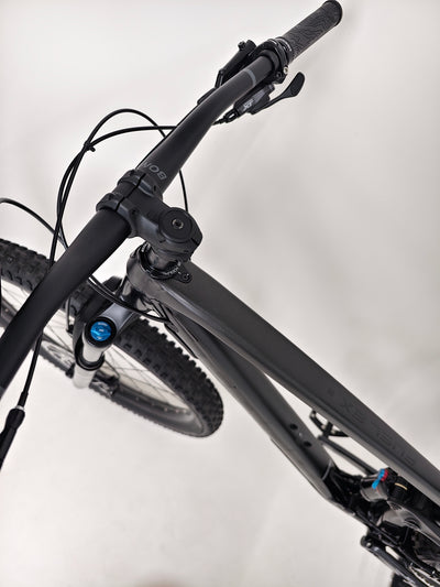 Trek Fuel EX 8 XT / LARGE / RRP: £3,450.00 / Excellent Condition!
