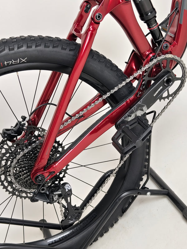 Trek Remedy 7 2022/ LARGE / RRP: £2,750.00 / Very Good Condition