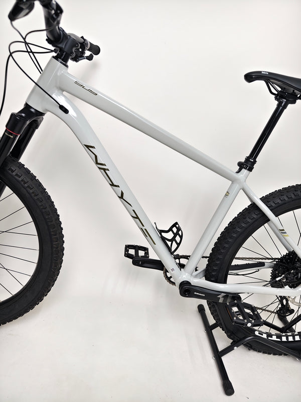 Whyte 905 V4 2023/ LARGE / RRP: £2,099.00 / Excellent Condition!