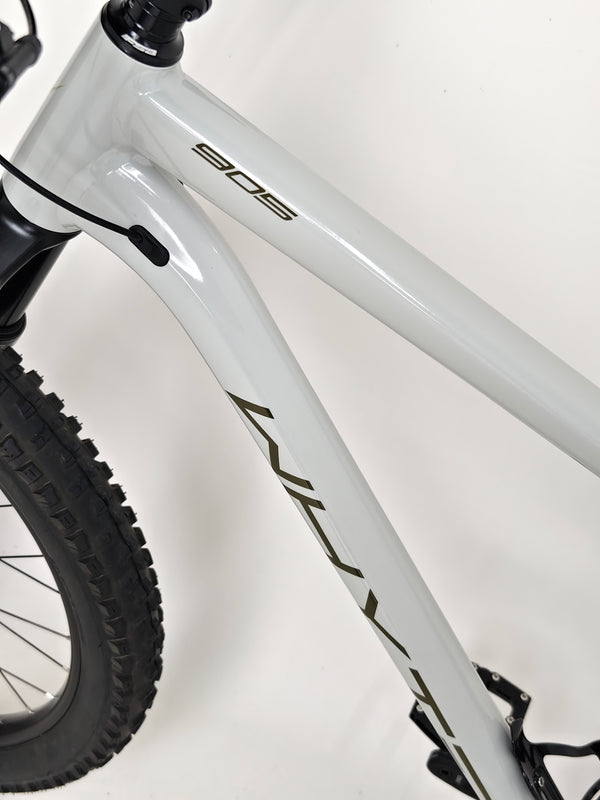 Whyte 905 V4 2023/ LARGE / RRP: £2,099.00 / Excellent Condition!