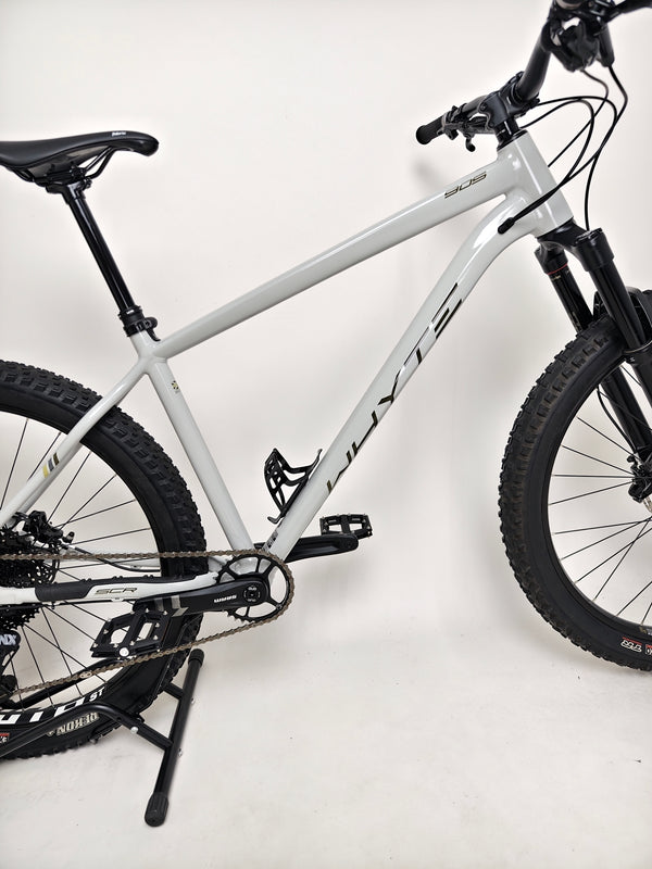 Whyte 905 V4 2023/ LARGE / RRP: £2,099.00 / Excellent Condition!