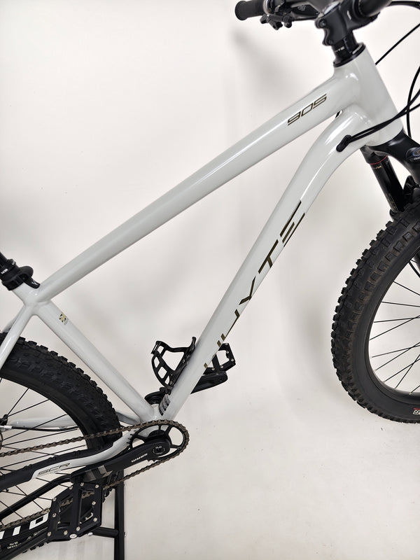 Whyte 905 V4 2023/ LARGE / RRP: £2,099.00 / Excellent Condition!