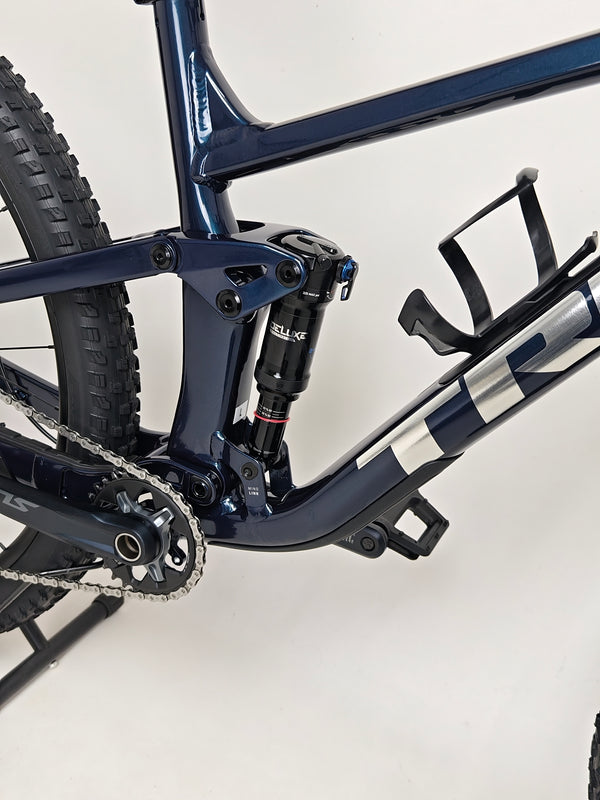 Trek Top Fuel 8 2024 Large Frame Full Suspension Bike at eMado - Photo of the bike showcasing its excellent condition.