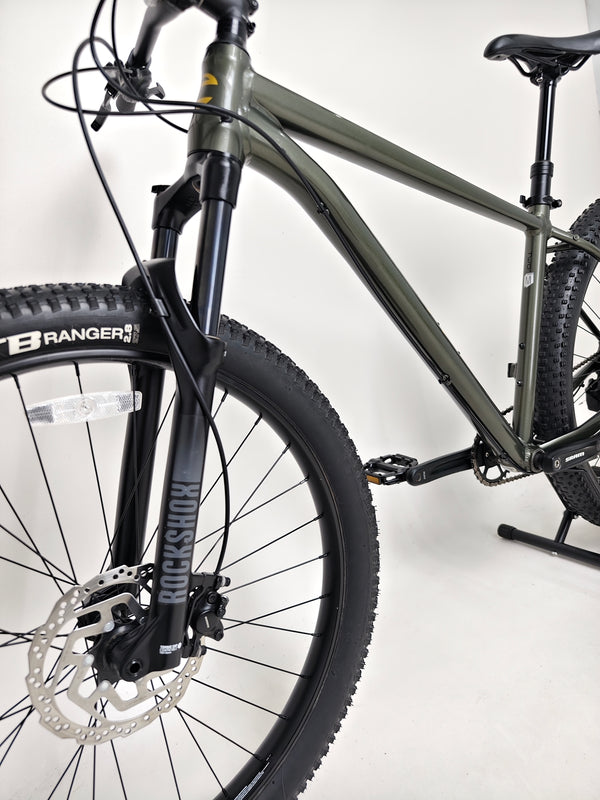 Pedals on the 2023 Cannondale CUJO 2 in Medium - Used Cannondale CUJO 2 in Medium at eMado, demonstrating the bike's one-speed setup.