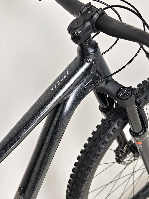 Giant Stance 29 2 image capturing ergonomic design elements for rider comfort.