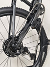 Giant Stance 29 2 2024 on display highlighting its cutting-edge mountain biking technology.