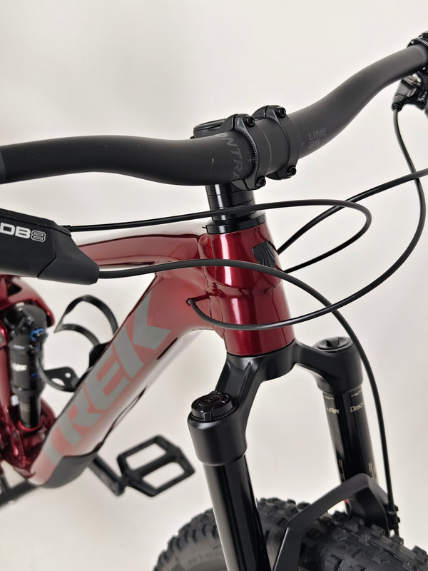 Trek Top Fuel 8 XT 2023 Mountain Bike in Very Good Condition - Detailed Rear Angle View