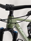 High-definition showcase of the Norco Sight A2 2021 equipped with performance tires.
