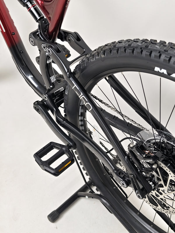 Front view of Whyte T-160 S 2025, showcasing its suspension dynamics and sleek design features.