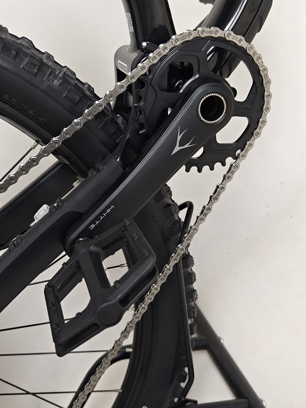 Whyte T-160 S 2025 with stunning frame paintwork, presented in brand-new condition.