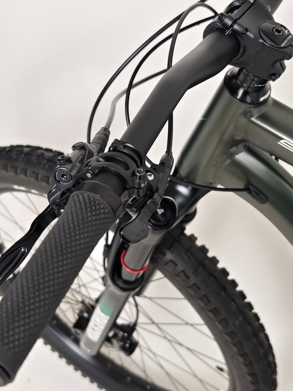 Different angles of the Whyte 901 V4 2022 Mountain Bike that display its craftsmanship.
