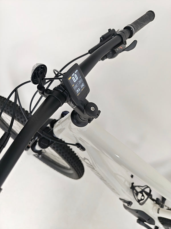 Image of the Specialized Turbo Tero 3.0 on display with detailed visual of the colour scheme.