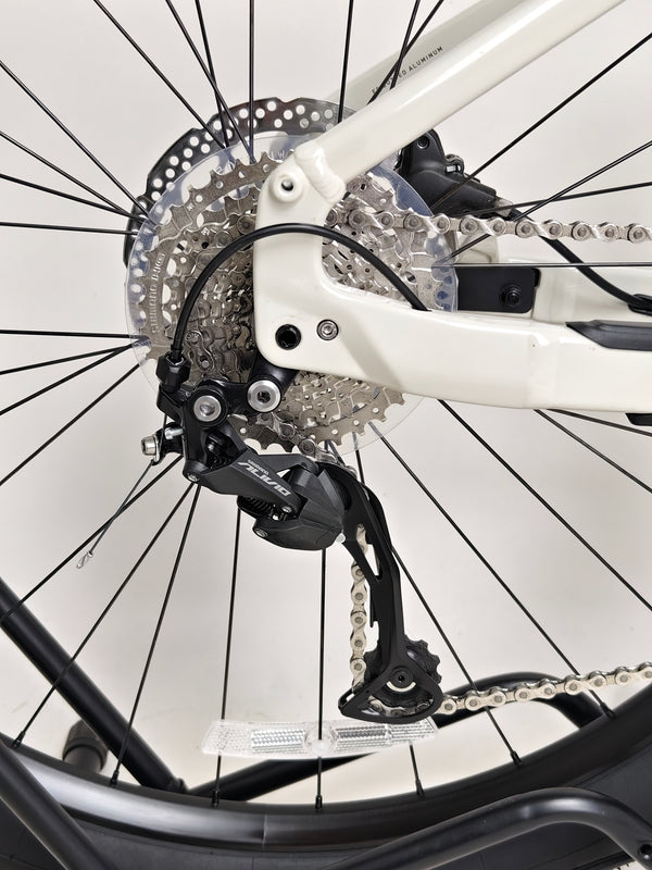 Close-up of the Specialized Turbo Tero 3.0 logo on the frame, underlining its premium class.