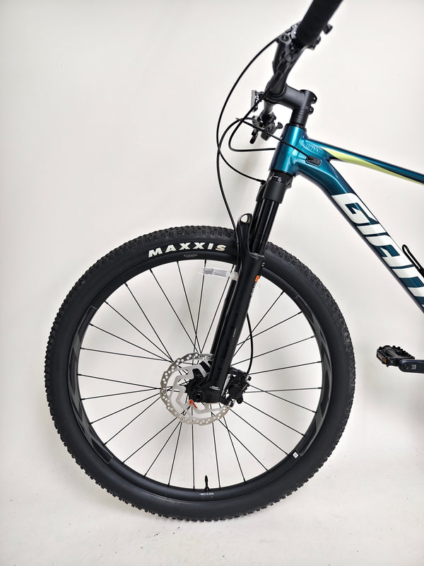 Top view of the Giant XTC SLR 29 1 Mountain Bike 2024 highlighting its frame design.