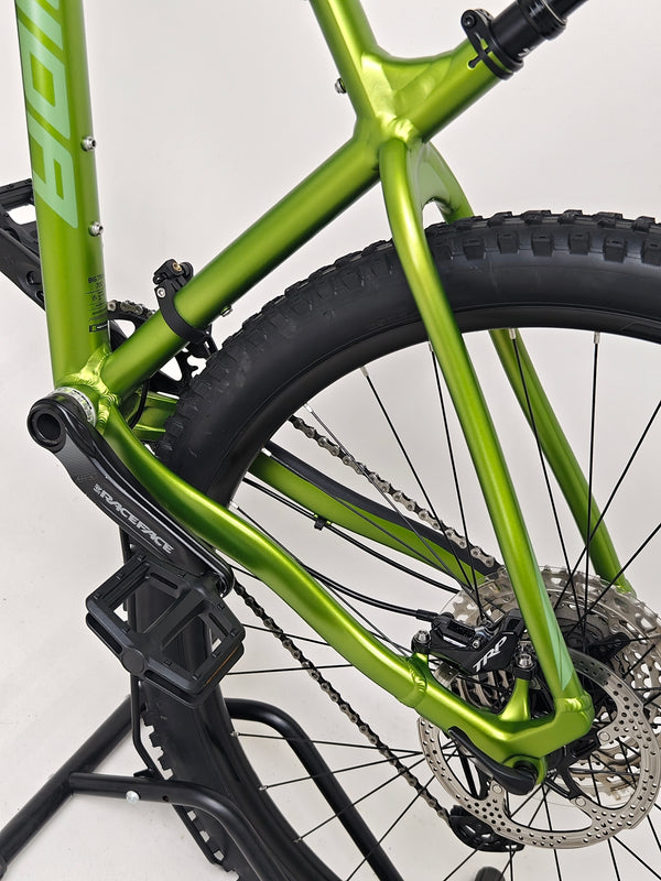 Capturing the essence of Merida Big Trail 700 2024 - LARGE with Dropper, RRP: £2,000.00.